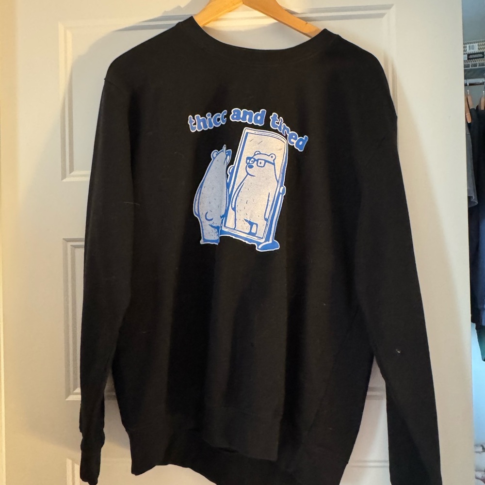 Black Graphic Men's Sweater L